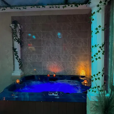 Casa Di Vibes - Jacuzzi - Sauna Apartment
