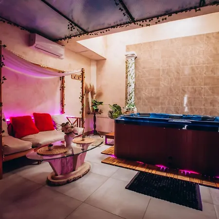 Casa Di Vibes - Jacuzzi - Sauna Apartmán *